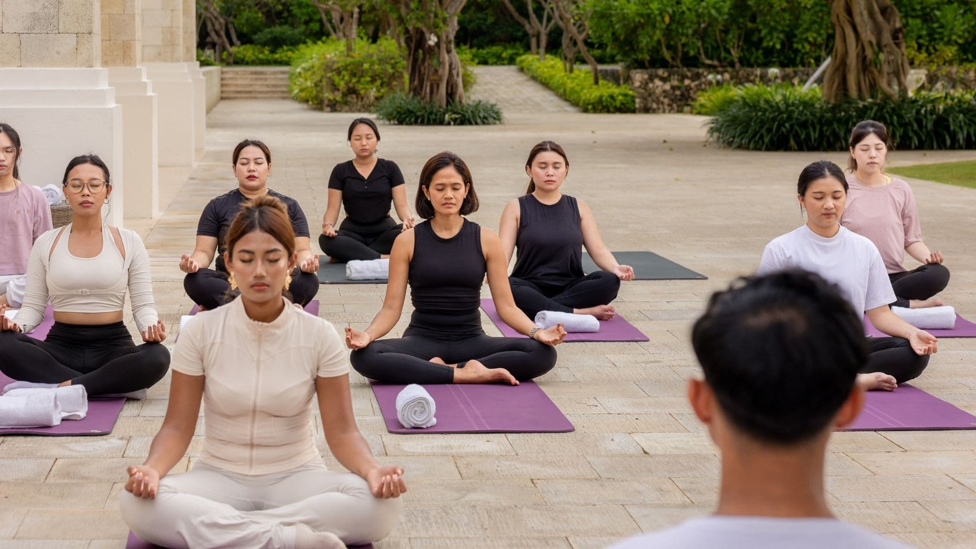 Amukti Jiwa at Jumeirah Bali: A Monthly Ritual for Those Who Travel With Intention