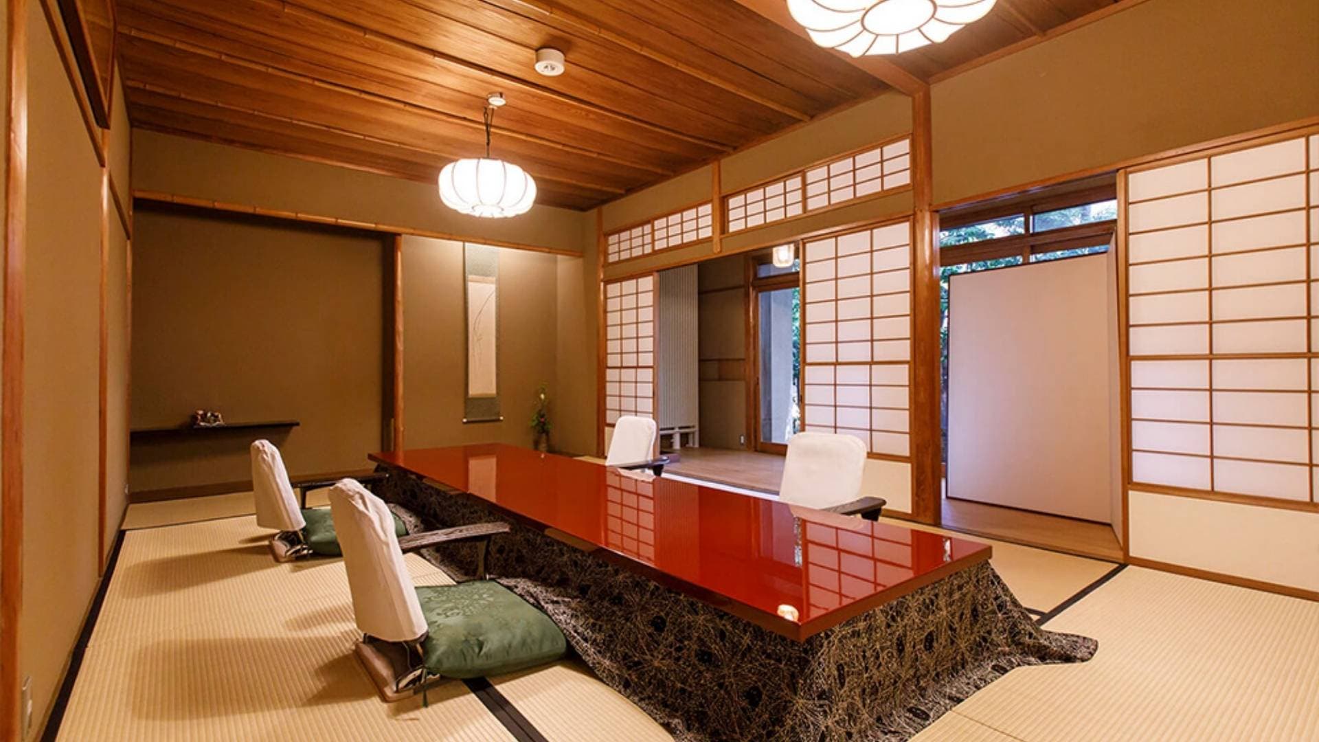 Sakura/桜 Horigotatsu-style private room at Kioicho Fukudaya